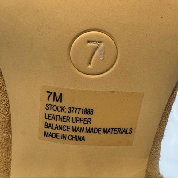 Plume by Faryl Robin faux suede ankle bootie in cognac size 7 - Picture 9 of 9